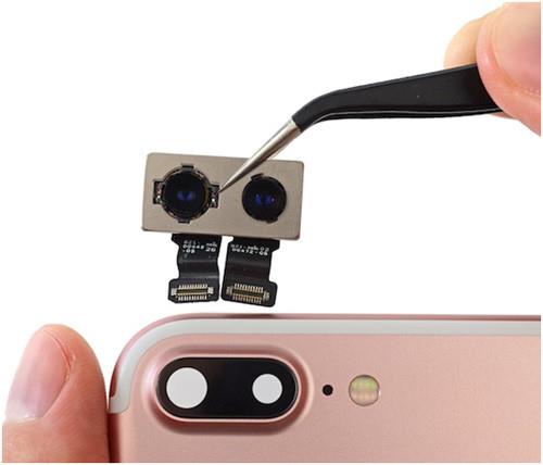 Камеры и айфон розового цвета