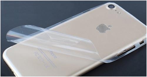 Защитная пленка и золотистый iPhone 7