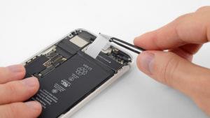 Как заменить батарею (аккумулятор) iPhone 8 и 8 Plus